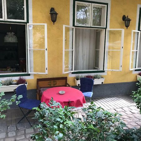 70m² großes Apartment mit Gartenzugang Wien Exterior foto