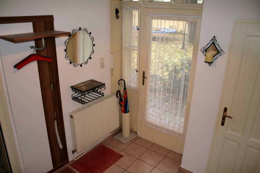 70m² großes Apartment mit Gartenzugang Wien Exterior foto